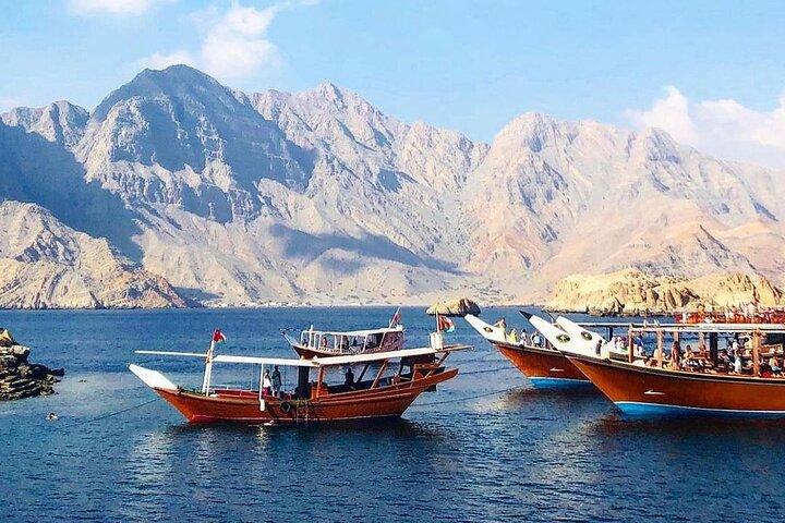 Musandam Dibba Tour with Dhow Cruise, Lunch and Water Activities