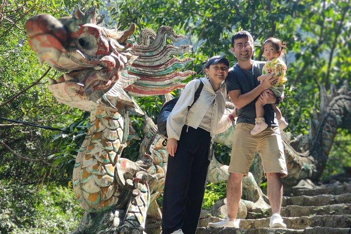 Ninh Binh Small Group of 09 Guided Tour Mua Cave Tam Coc Hoa Lu
