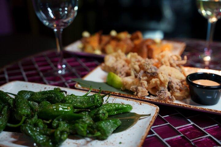 Authentic Flamenco Live Show With Tapas in Barcelona