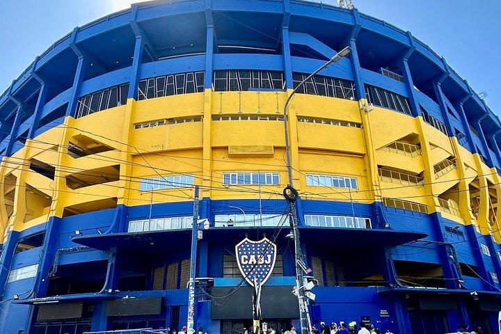 Tour Stadiums Argentine Football in Buenos Aires with Football Guide