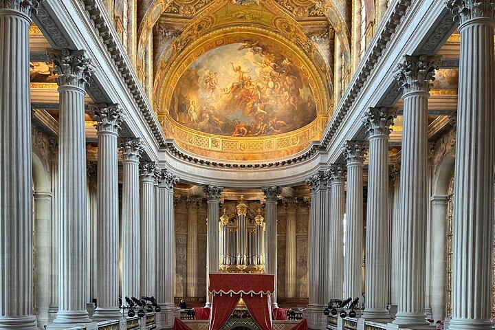 PRIVATE Versailles Palace & Gardens Tour with transfer included