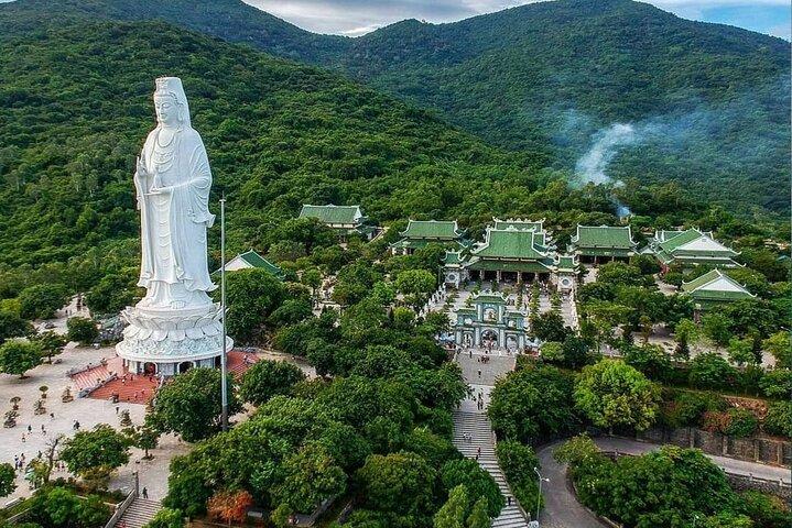 Da Nang/Hoi An : Lady Buddha, Marble Mountains ,Am Phu Cave Trip