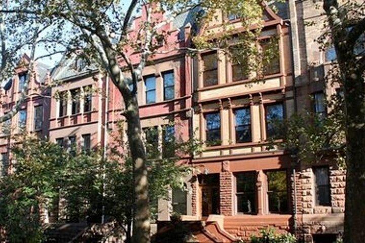 New York City Harlem Walking Tour with a Guide