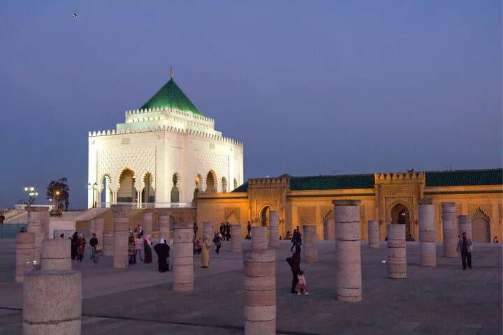 Rabat Night Tour with traditional Moroccan Dinner