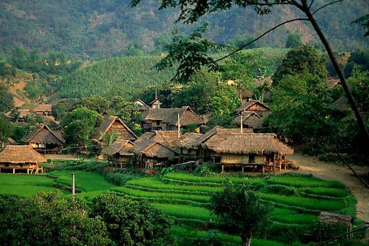 Private One Day Excursion in Mai Chau