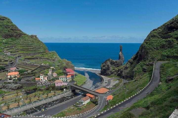 Full Day Jeep Safari Tour to Porto Moniz and Cabo Girão
