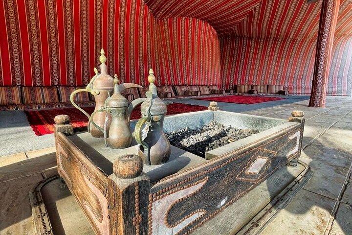 Private Al Ain City Tour with traditional Lunch