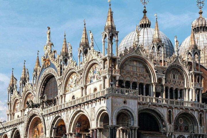 Private Guided Tour of Venice with St Mark's Basilica