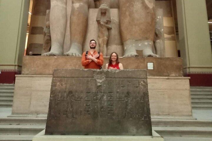 8Hour Private Tour:Giza Pyramids,Sphinx,Egyptian Museum & Lunch