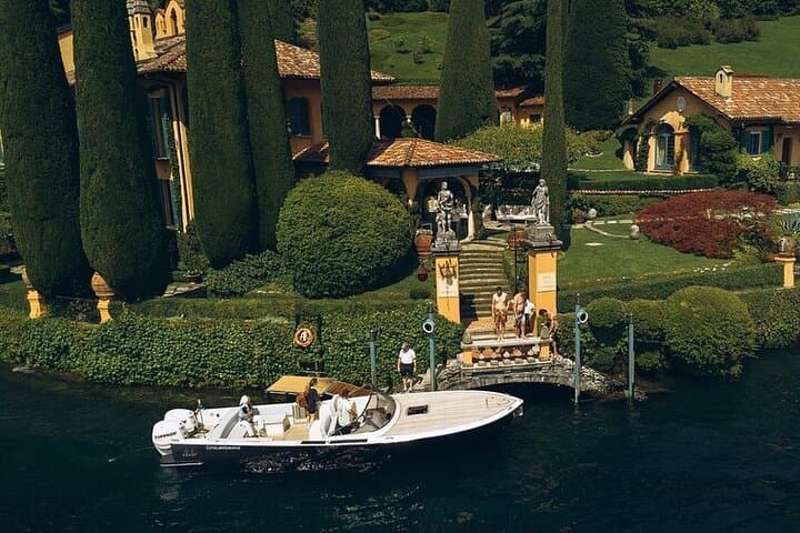 Private Open Bar Tour with Luxury Boat on Lake Como 2H 4H