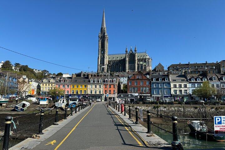 Private Luxury Tour Blarney Castle Jameson & Cobh, 7 Guests Max