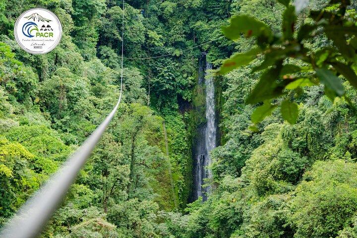 7-Cable Zipline Canopy Tour Over La Fortuna Waterfall