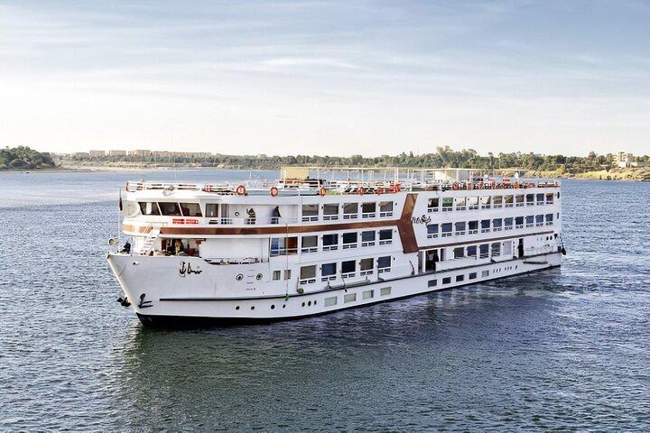 8 Days Nile River Cruise from Luxor with Private Excursions