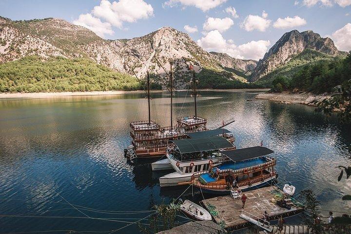 Green Canyon Boat Trip from Side