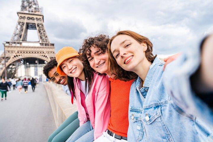 Paris Must Sees from Le Havre including River Cruise & Notre-Dame