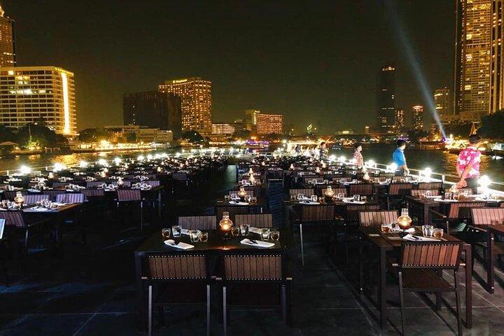 Bangkok Alangka Chao Phraya River Dinner Cruise From ICONSIAM