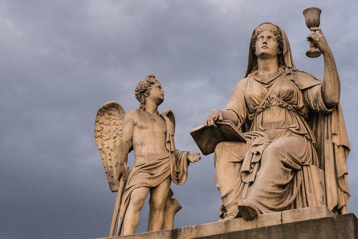 Torino Walking Tour with Audio and Written Guide by a Local