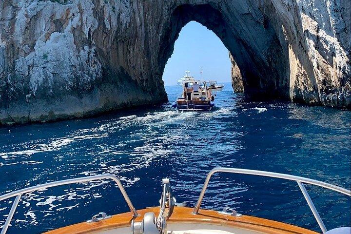 Private Capri Boat Tour from Sorrento, Positano or Capri
