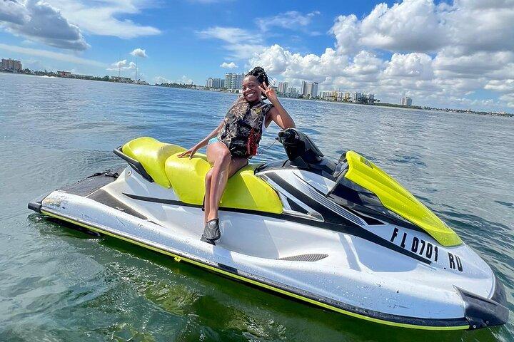 Jet ski Tour in Miami with Boat Ride