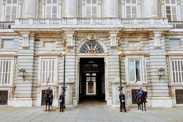 Private Full Day Tour of Madrid Monuments With Guide