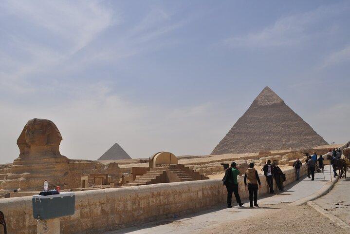 Private Half Day Tour to Giza Pyramids & Great Sphinx with Guide