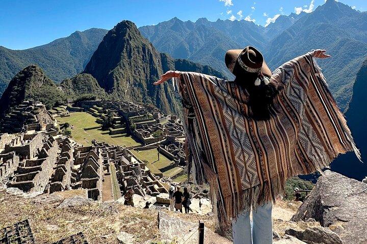 Machu Picchu Day Tour by Sightseeing Train from Cusco
