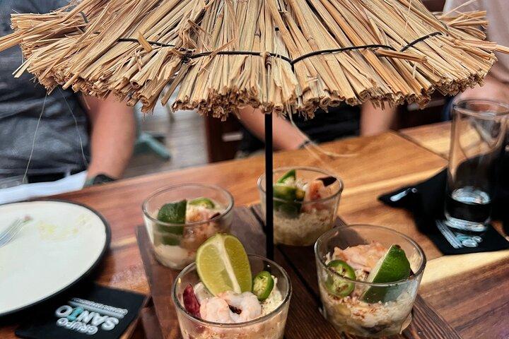 Cancun Private Tour @night-Food, Culture&History(VW Beetle/Audi)