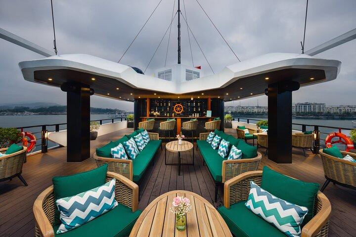 Ninh Binh to Lan Ha Bay Luxury Day Cruise, 2 Days 1 Night Package