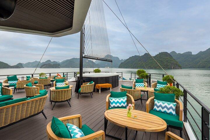 The Most Luxurious Day Tour in Ha Long Bay & Lan Ha Bay
