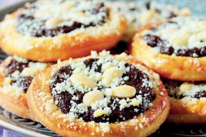 Prague Food tasting tour of Hidden Gems for Small Groups