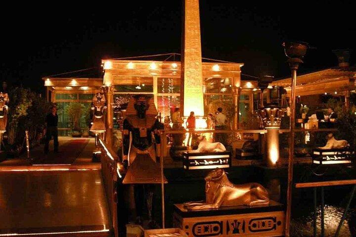 Luxury Nile Pharaoh Cruise with Dinner and Show
