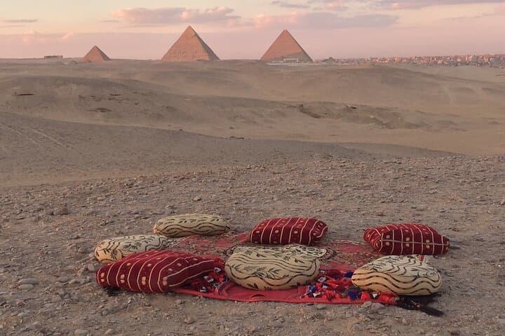 Private Half Day Tour Giza Pyramids, Sphinx and Camel Ride