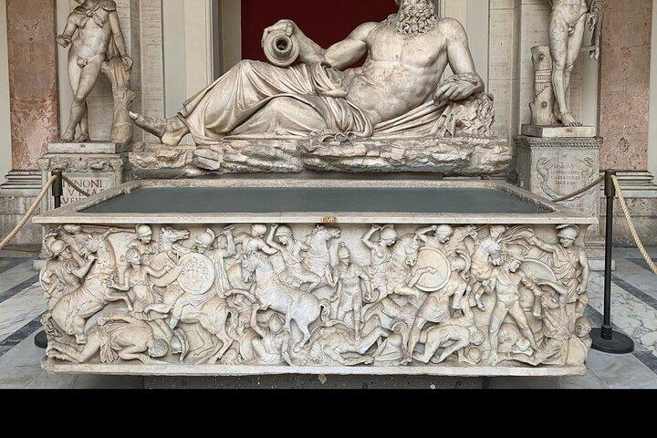Vatican Museums and Sistine Chapel Tour with official Local Guide