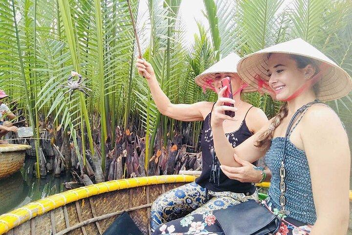 Coconut Jungle Tour with Basket Boat and Cooking Class in Hoi An