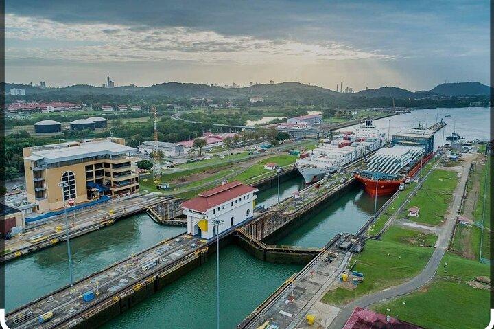 Miraflores canal Locks, Amador Causeway and Biomuseo private tour