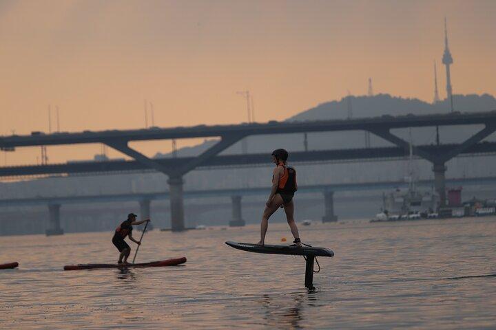 Seoul : Efoil & Windsurf Experiences in Han River
