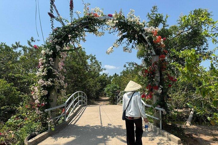 Mekong Delta Small Group Tour Adventure