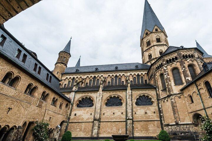 Bonn Scavenger Hunt & Highlights Self-Guided Walking Tour
