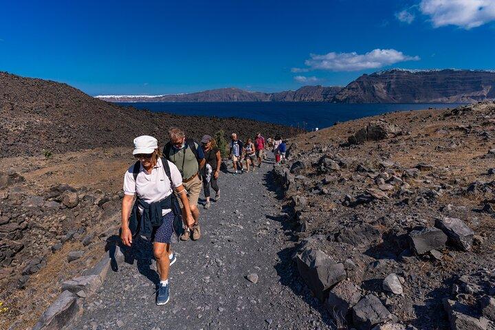 Santorini Tour of Caldera with Glass bottom Boat