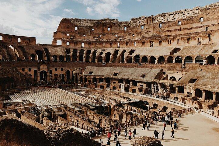 Colosseum Roman Forum and Palatine Hill Audio Guided Tour