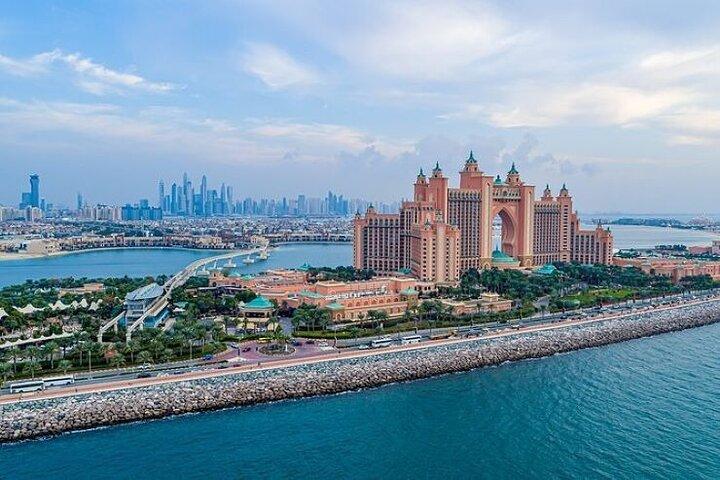 Dubai City Tour with Entry Ticket to Burj Khalifa at the Top