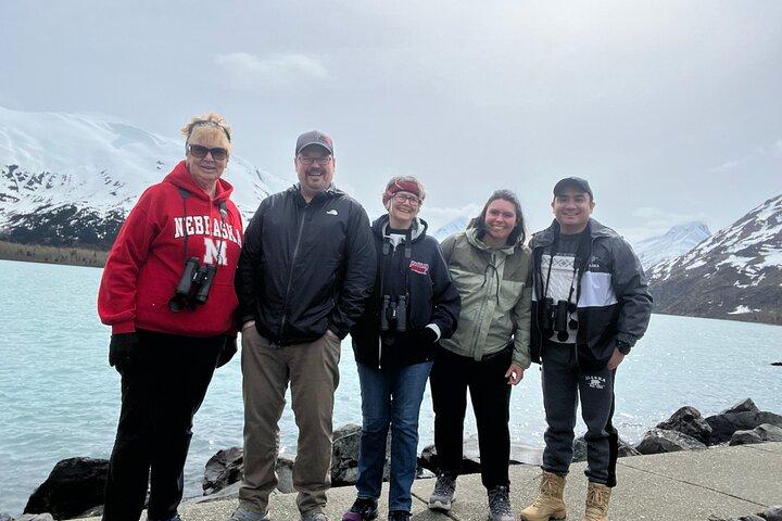 Seward to Anchorage Cruise Transfer & Wildlife Tour