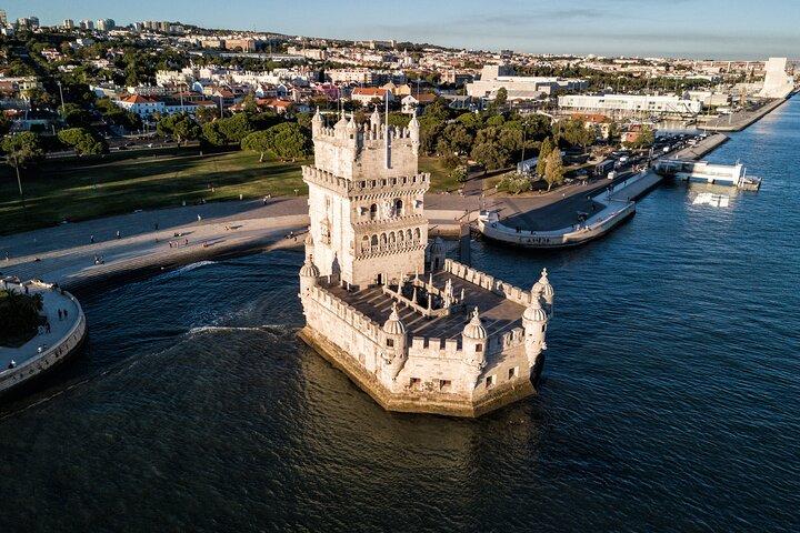 Discover Lisbon: Complete Walking Tour with Belém & Sintra