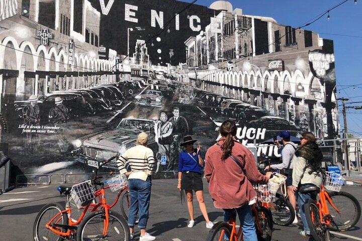 Venice and Santa Monica French Bicycle Tour