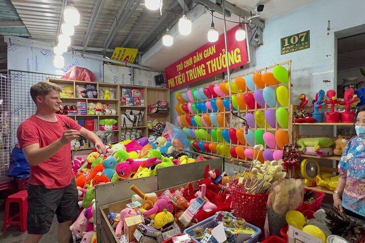 Ho Chi Minh City Local Street Food Tour With Local Students