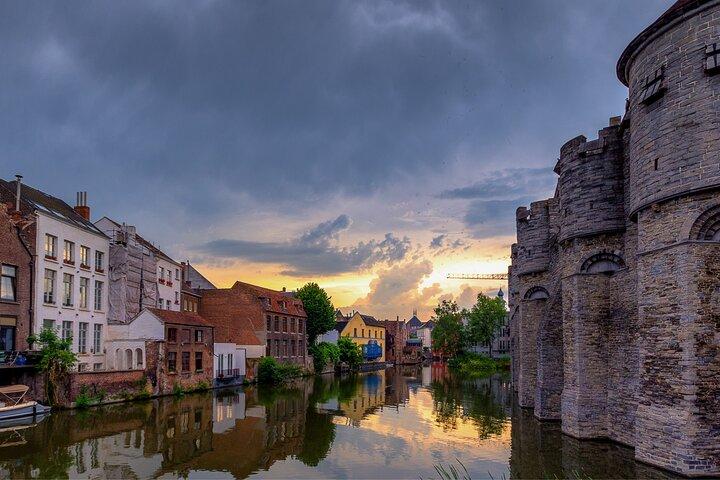 Ghent Scavenger Hunt & Highlights Self Guided Walking Tour