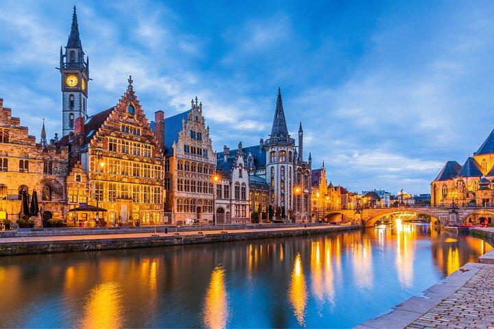 Ghent Scavenger Hunt & Highlights Self Guided Walking Tour