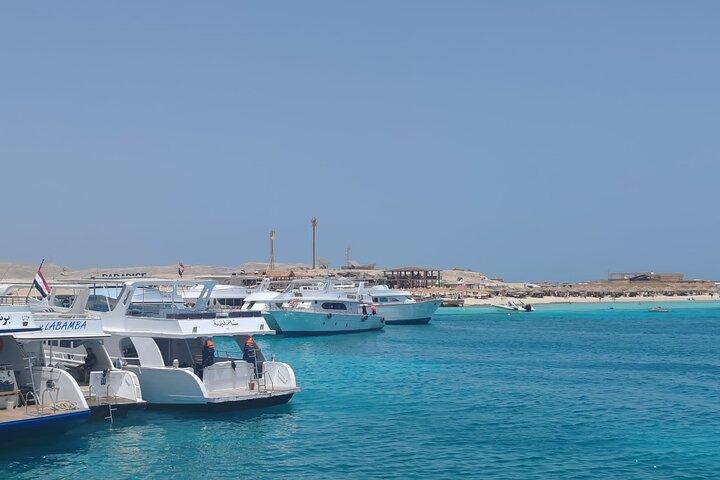 Full day trip by Luxury boat and Hula Hula Island
