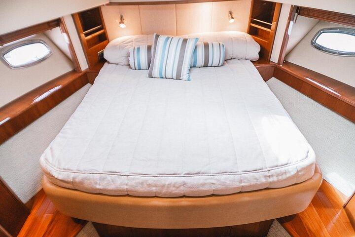 Steel Aweigh 65ft Sea Ray Yacht Rental