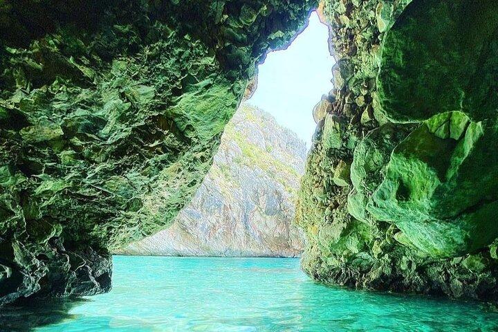 Private Tour to Haxhi Ali, Sazan and Karaburun Secret Beaches